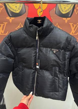 Женская куртка prada