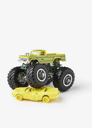 Набір hot wheels: monster truck та машинка