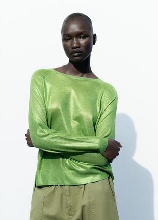 Свитер  с напылением zara