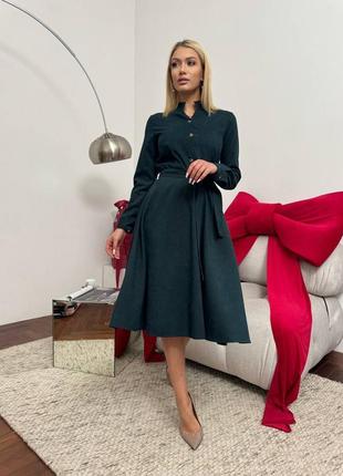 Сукня святкова міді