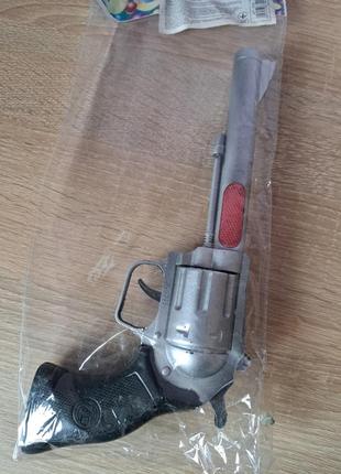 Пистолет револьвера 2