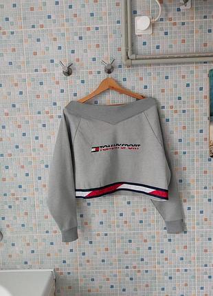 Свитшот tommy hilfiger.