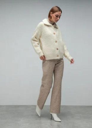 Кардиган белый свитер на пуговицах