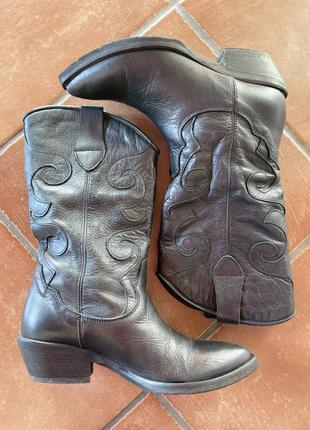 Шкіряні ,,козаки ʼʼ