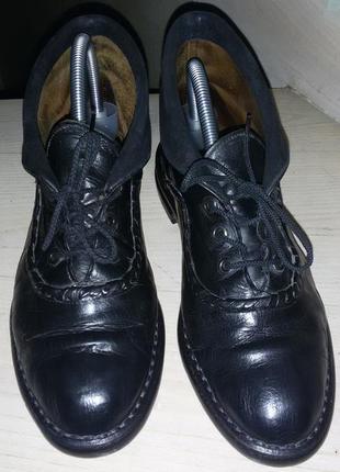 Manfield(англія-франція)- шкіряні чорні черевики р. 39 (25,5 см)