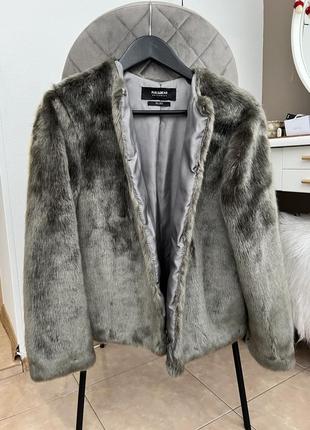 Шуба из искусственного меха