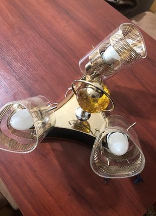 Світильник