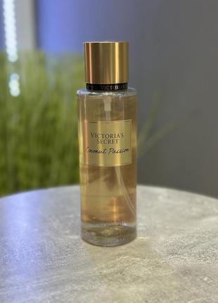 Парфумований спрей victoria's secret coconut passion
