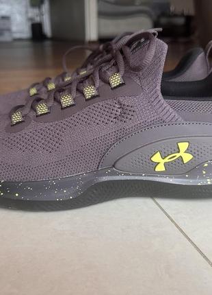 Кроссовки under armour