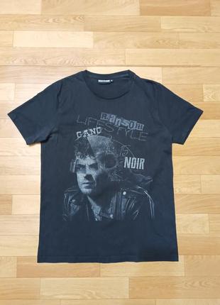 Якісна брендова футболка