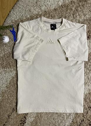 Футболка adidas