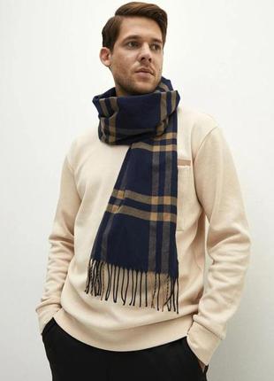 Шарф шотландского бренда howick