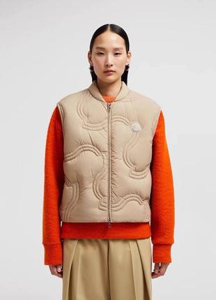 Moncler жилет