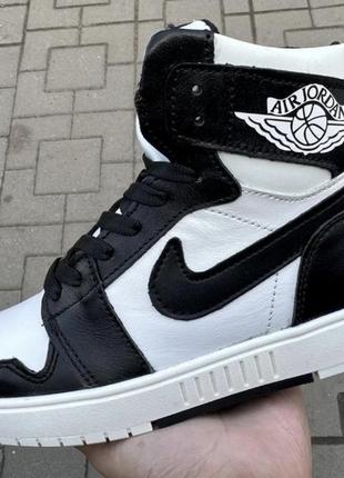 Кросівки осінні і зимові nike jordan з натуральної шкіри.