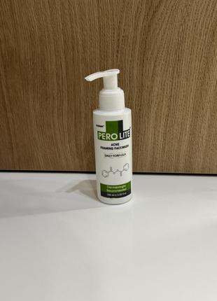 Пінка для вмивання з 1% бензоїл пероксиду perolite foaming facewash benzoyl peroxide 1%