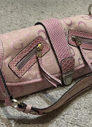 Стильная,фирменная сумка guess