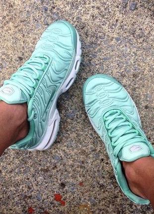Кроссовки nike air max plus satin "enamel green"