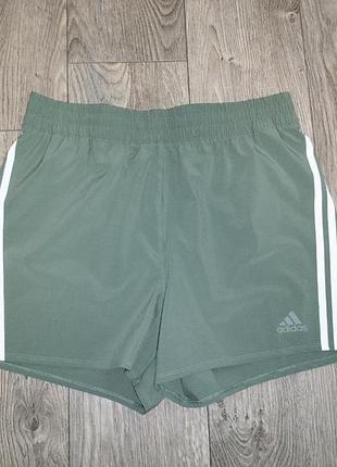 Оригінальні спортивні шорти adidas