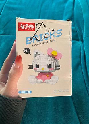 Фигурка хеллоу котти конструктор лезвия hello kitty sanrio my melody kuromi lego bricks