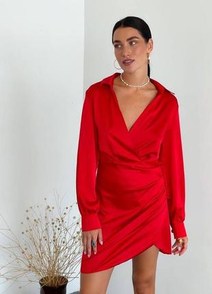 Красное платье шелковое