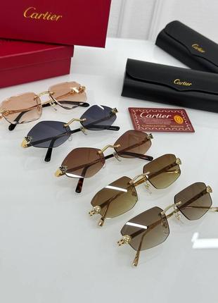 Женские солнцезащитные очки cartier