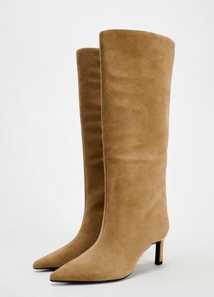 Высокие сапоги из замши zara
