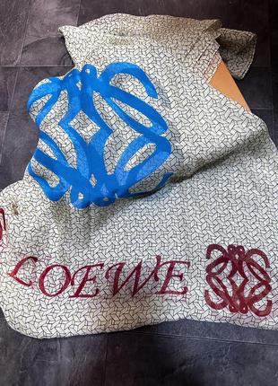 Loewe 🔥🔥шелковый большой платок