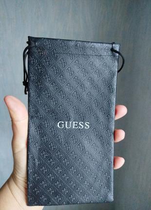 Guess чехол под очки