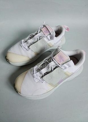 Кросівки , nike