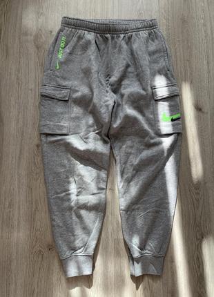 Спортивні cargo штани nike