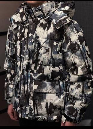 Зимова куртка zara
