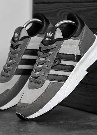 Кроссовки adidas 3