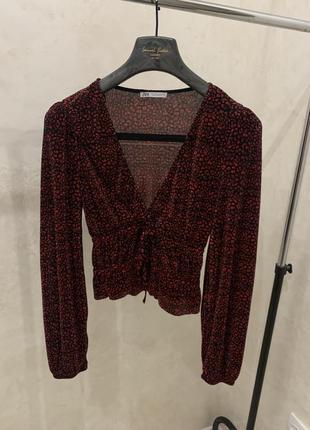 Блуза zara с длинными пышными рукавами с принтом