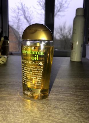 Дорогоцінна олія для волосся ogx macadamia oil