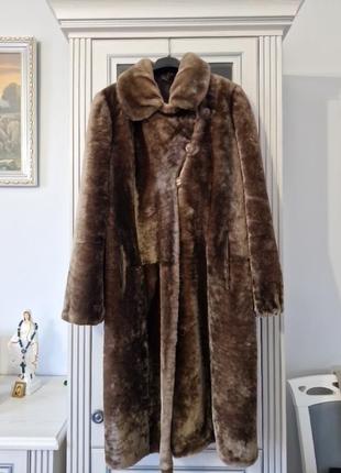 Шуба из мутона.