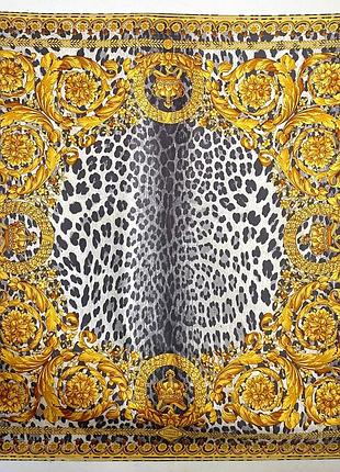 Шелковый,винтажный платок versace 88*85, 1990-х годов.