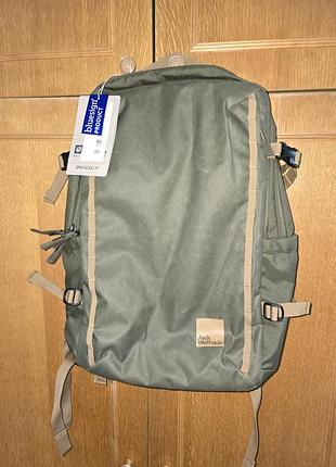 Продам рюкзак jack wolfskin