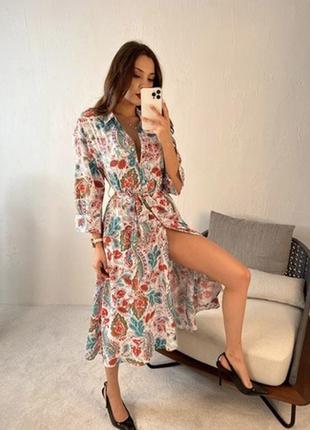 Длинное женское платье платье zara с цветочным принтом с поясом