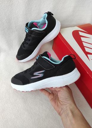 Кроссовки  на девочку skechers сша р. 36 стелька 23 см