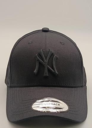 Бейсболка yankees чорна