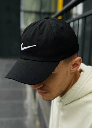 Кепка від nike nsw з вишитим лого / кепка найк нсв