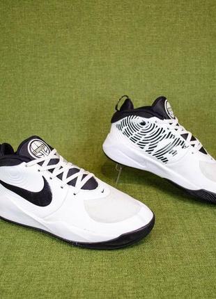 Nike team hustle d 9 кросівки для баскетболу оригінал! р. 39 24,5 см