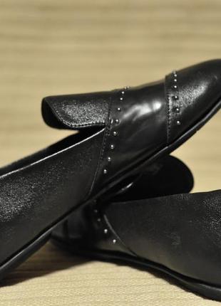 Очаровательные легчайшие черные кожаные слиперы fftffop lena micro-stud loafers 39 р. ( 25,5 см.)