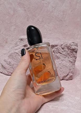 Armani si