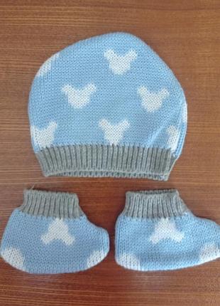Шапочка и пинеточки.