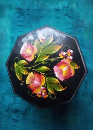 Милая шкатулочка петриковская роспись. винтаж прошлый век