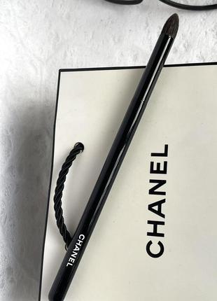 Кисть для смешивания теней
