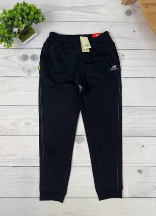 Спортивные штаны new balance
