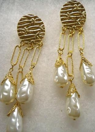 Нові вінтажні сережки