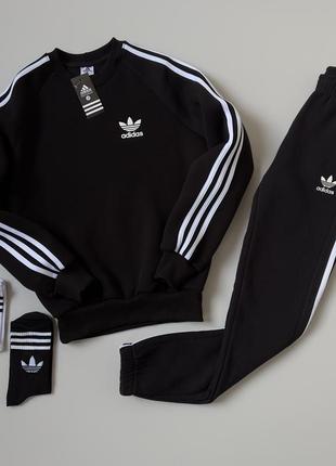 Костюм adidas на флісі🔥носки в подарок 🎁
